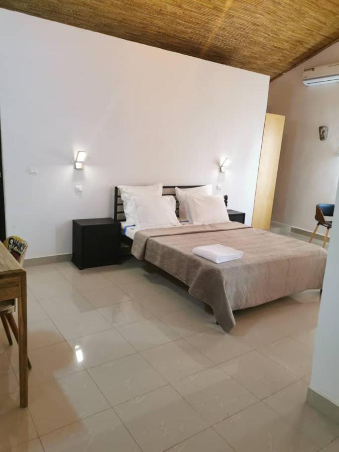 La Fandenoise Bed & Breakfast Thies Eksteriør bilde