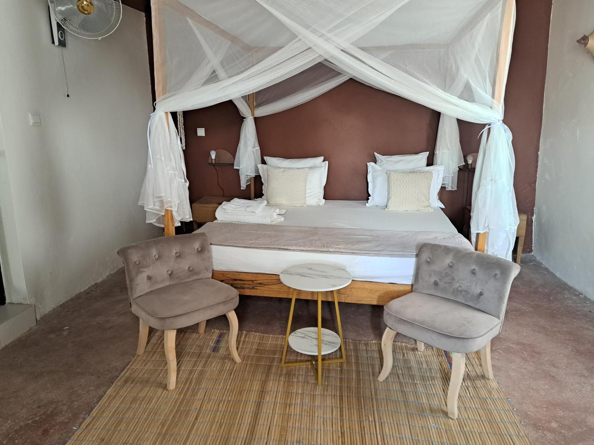 La Fandenoise Bed & Breakfast Thies Eksteriør bilde