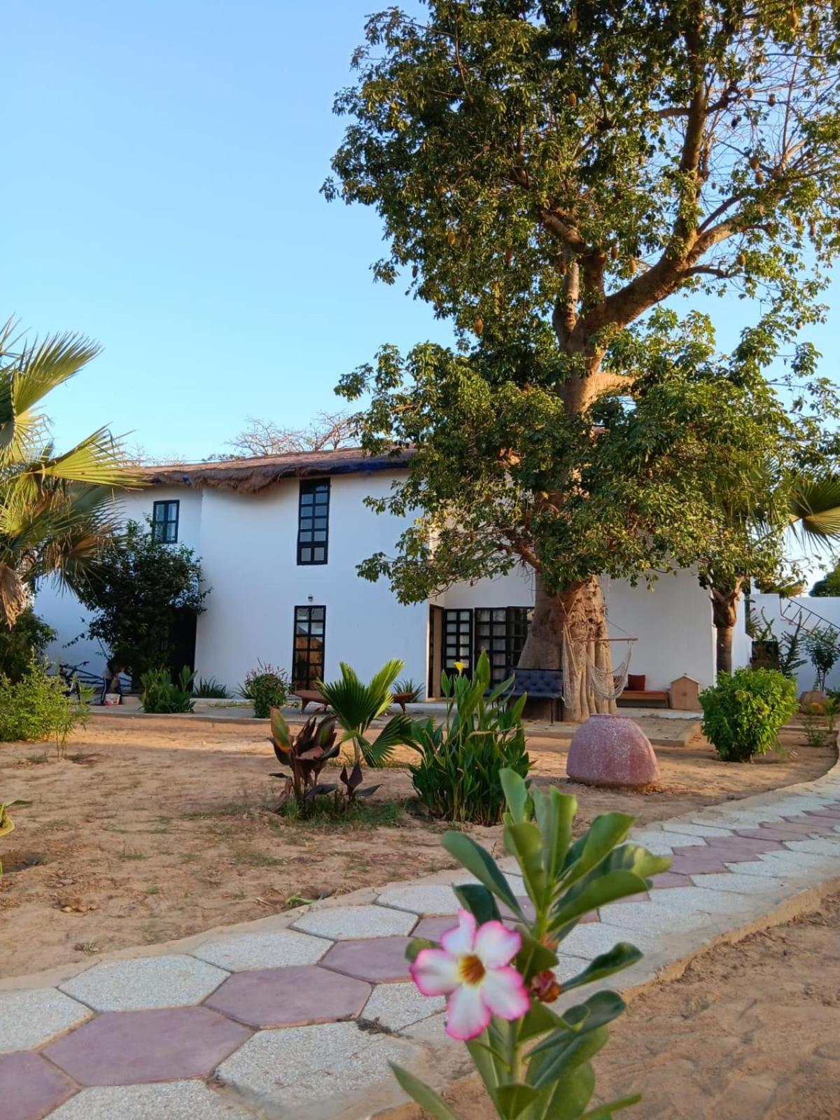 La Fandenoise Bed & Breakfast Thies Eksteriør bilde