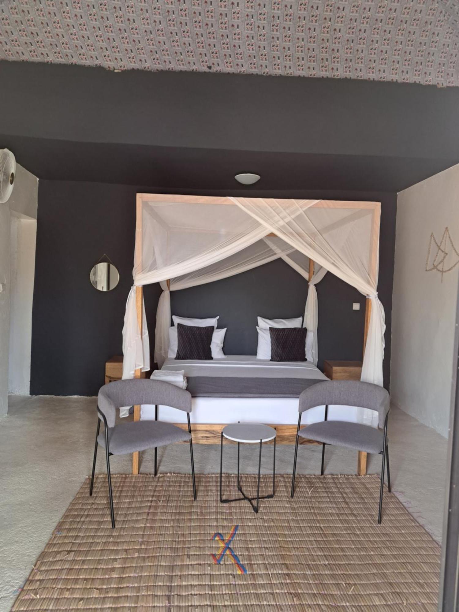 La Fandenoise Bed & Breakfast Thies Eksteriør bilde