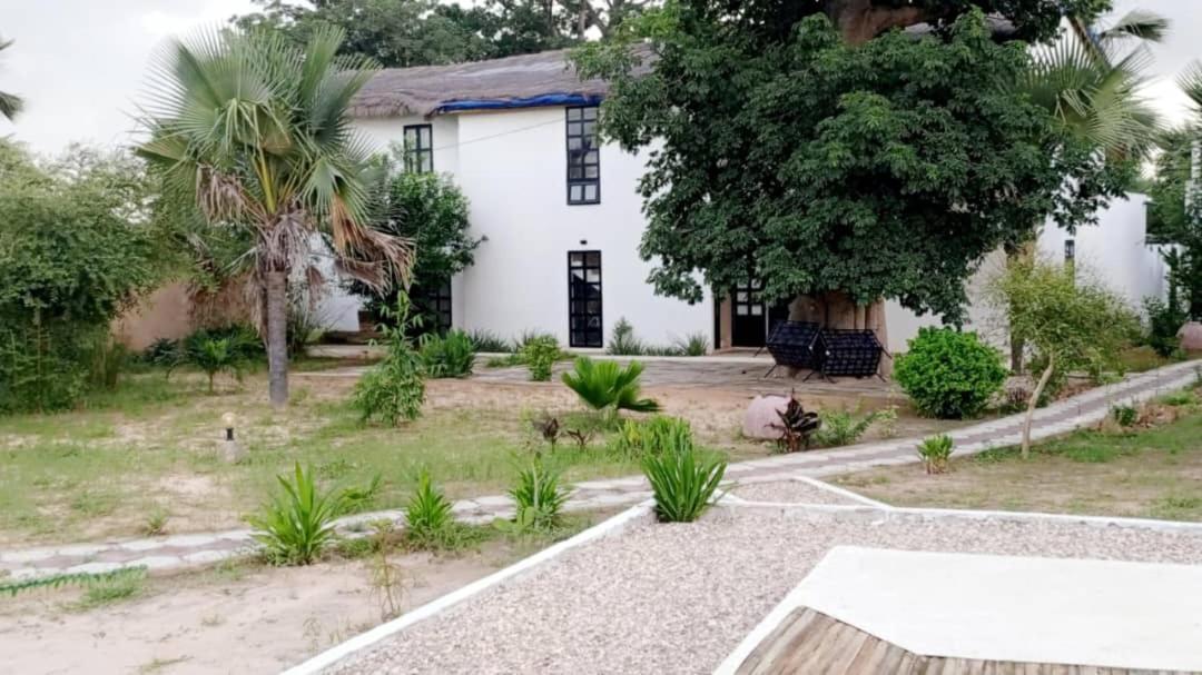 La Fandenoise Bed & Breakfast Thies Eksteriør bilde