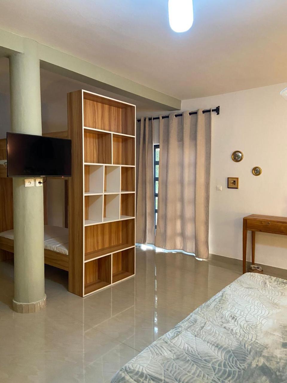 La Fandenoise Bed & Breakfast Thies Eksteriør bilde